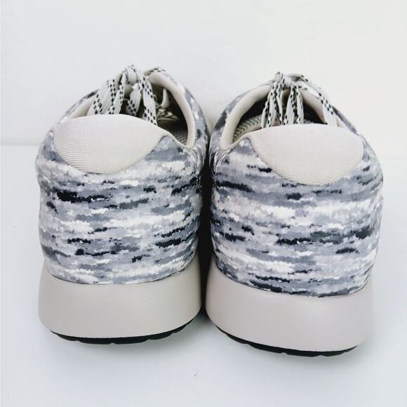 TRAQ by Alegria Women's SZ 40/10 Intent Cloudy Sneaker Gray - Picture 2 of 8